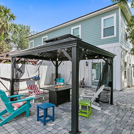 Few Steps To Ocean-4 Beach Cruisers & Free Parking & Private Backyard Джэксонвилл-Бич Экстерьер фото